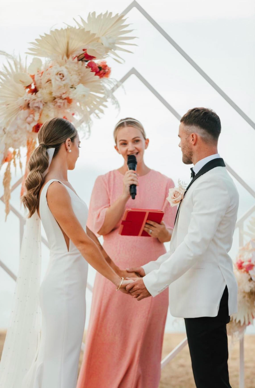 Port Douglas Marriage Celebrant Paige Whyte Marrying a couple in Little Cove